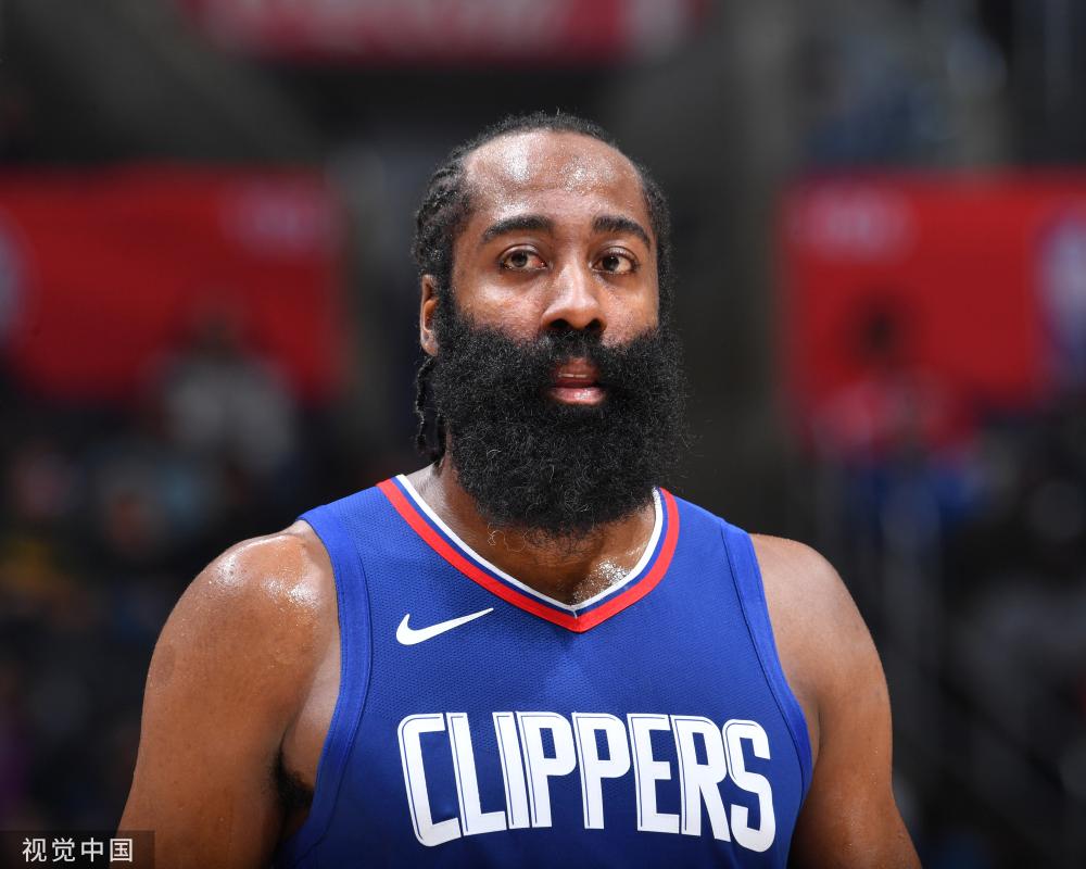 引人注目的 引人注目的