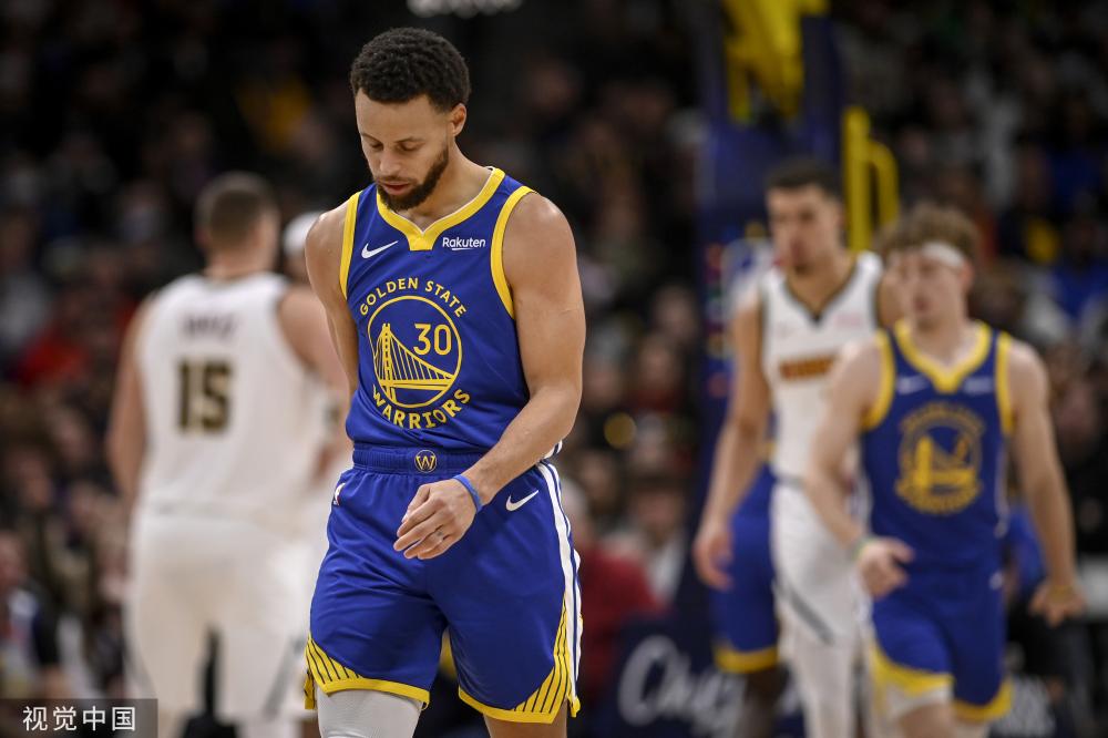 随着皮诺的 随着皮诺的